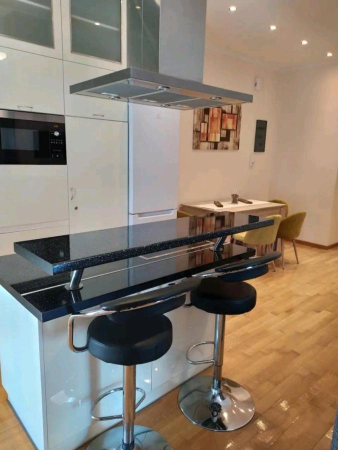 Stylish -Modern Apartment Heart Of Marousi Athens Exterior photo