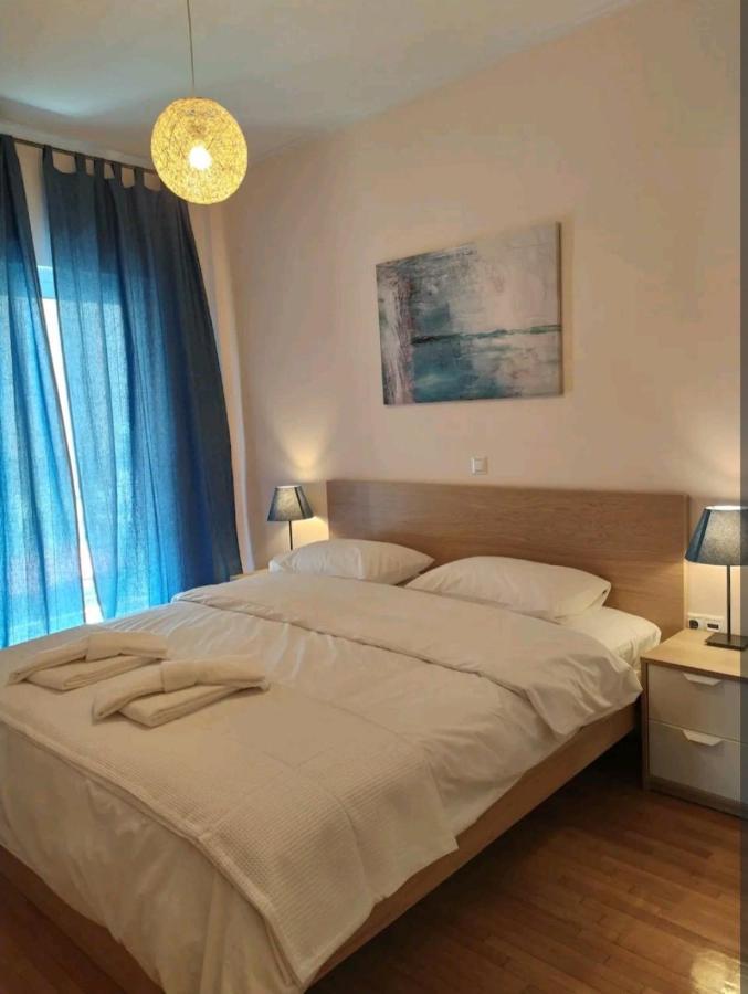 Stylish -Modern Apartment Heart Of Marousi Athens Exterior photo
