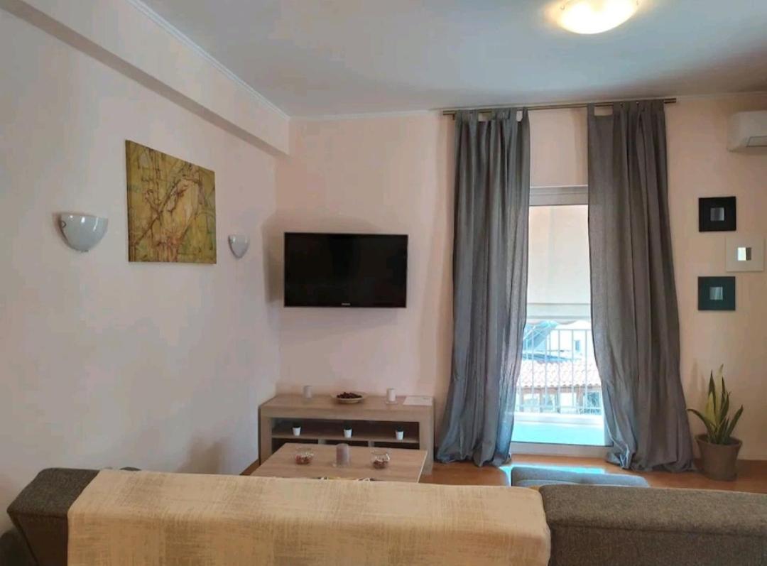 Stylish -Modern Apartment Heart Of Marousi Athens Exterior photo
