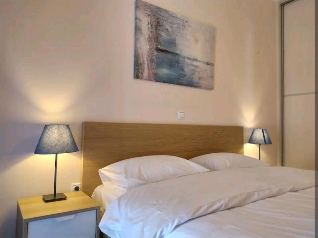 Stylish -Modern Apartment Heart Of Marousi Athens Exterior photo